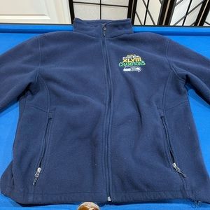 Fleece 2014 Seattle Seahawks champion ship jacket.